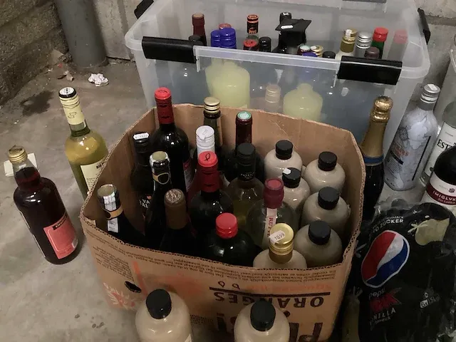 Alchohol - afbeelding 4 van  8