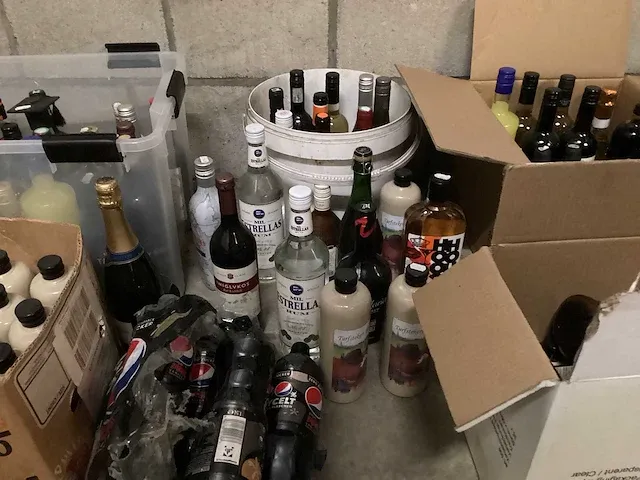 Alchohol - afbeelding 5 van  8