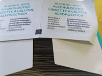 Alcohol doekjes per stuk verpakt 200st in doos 10 doos - afbeelding 8 van  9