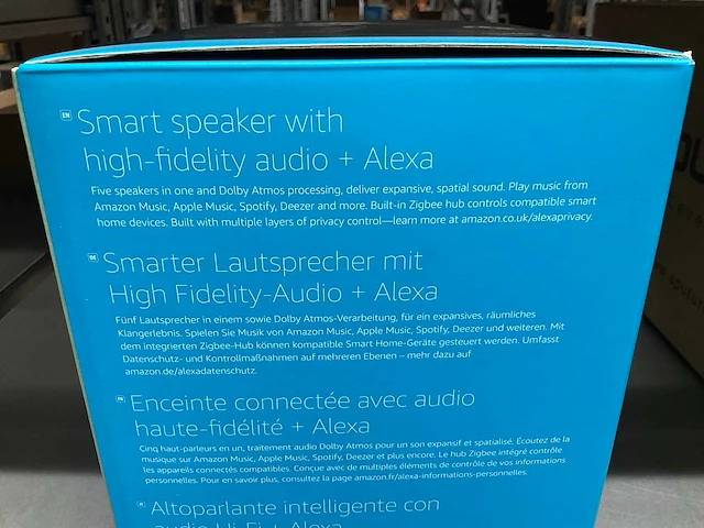 Alexa echo studio smart speaker - afbeelding 2 van  4