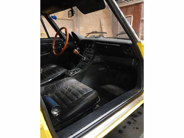 Alfa - spider - personenauto - afbeelding 7 van  9