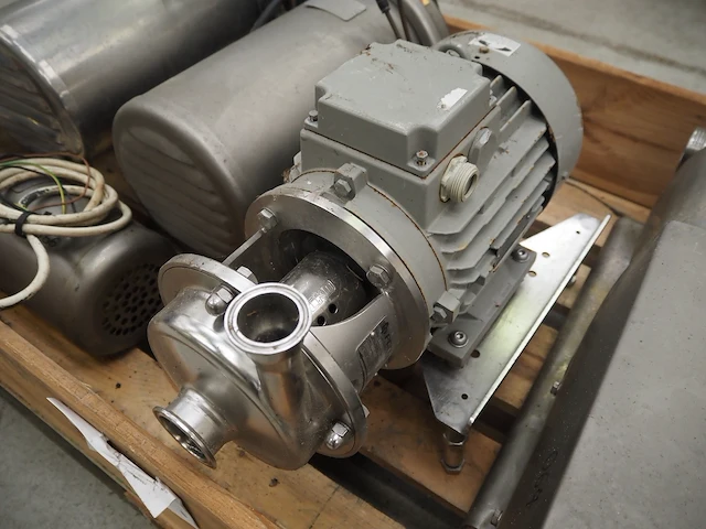 Alfa laval - afbeelding 17 van  18