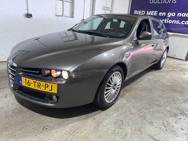 Alfa romeo - 159 sportwagon - 1.8 mpi business - 16-tr-pj - afbeelding 1 van  16