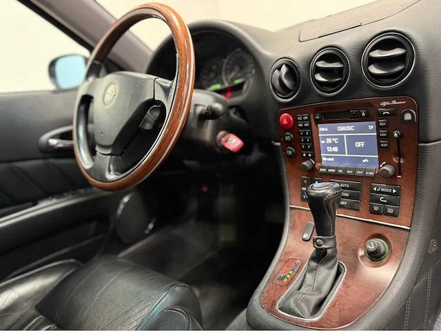 Alfa romeo - 166 - v6 24v - personenauto - 2000 - afbeelding 5 van  26