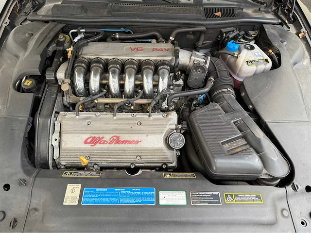 Alfa romeo - 166 - v6 24v - personenauto - 2000 - afbeelding 15 van  26