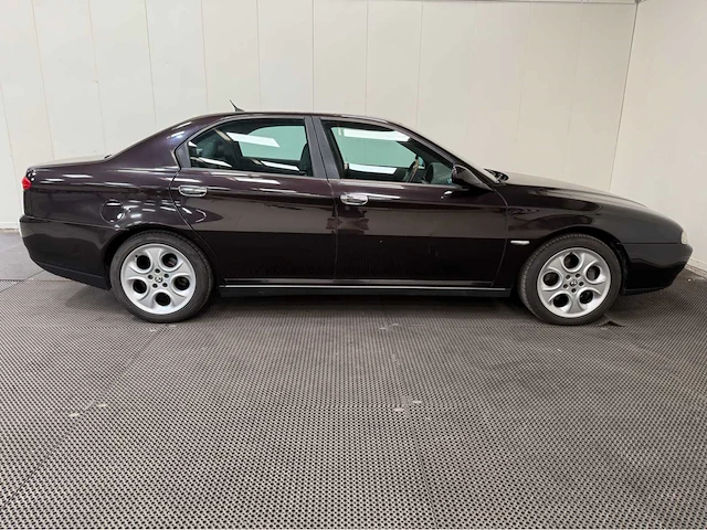 Alfa romeo - 166 - v6 24v - personenauto - 2000 - afbeelding 24 van  26