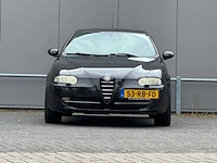 Alfa romeo - 2005 - 147 - 1.6 ts distinctive - 53-rb-fd - afbeelding 10 van  17