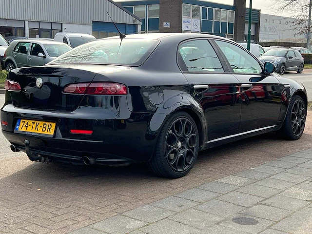 Alfa romeo - 2006 - 159 - 2.2 jts distinctive - 74-tk-br - afbeelding 11 van  15