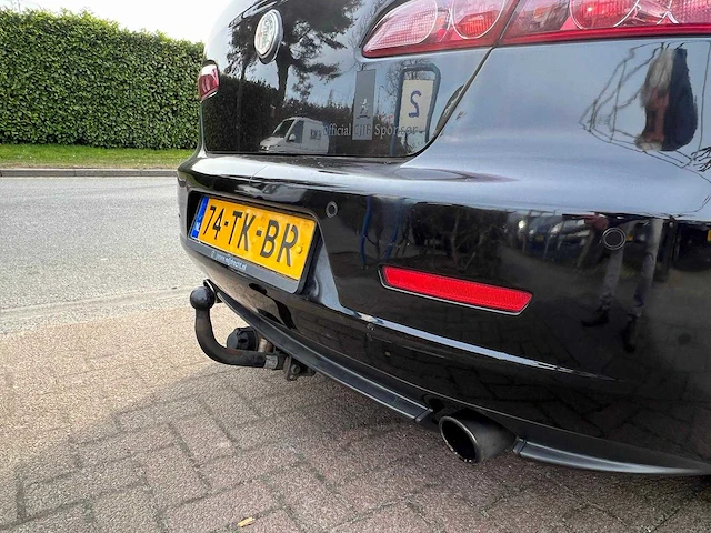 Alfa romeo - 2006 - 159 - 2.2 jts distinctive - 74-tk-br - afbeelding 12 van  15