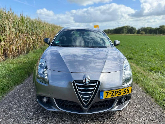 Alfa romeo - 2015 - giulietta - 2.0 jtdm exclusive - 7-zps-55 - afbeelding 7 van  14