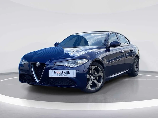 Alfa romeo - giulia - 2.0t super 2018 | l-638-zg - afbeelding 1 van  35