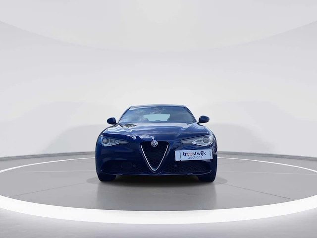 Alfa romeo - giulia - 2.0t super 2018 | l-638-zg - afbeelding 35 van  35