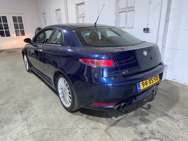 Alfa romeo - gt coupe - 2.0 jts dist. automaat - 94-xs-fd - afbeelding 13 van  19