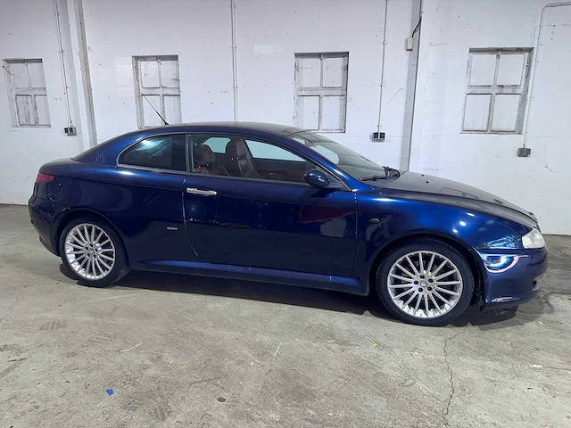 Alfa romeo - gt coupe - 2.0 jts dist. automaat - 94-xs-fd - afbeelding 16 van  19