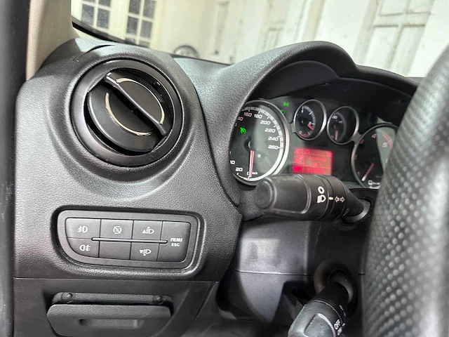 Alfa romeo - mito - 1.3 jtdm eco essent. - 22-pzv-5 - afbeelding 5 van  20