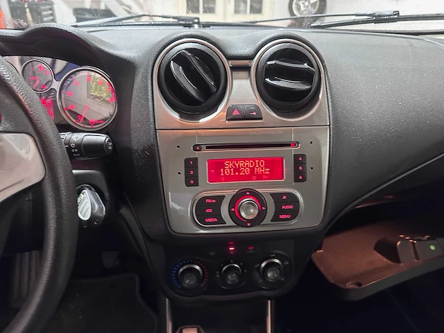 Alfa romeo - mito - 1.4 t progression lpg- gp-581-g - afbeelding 13 van  18