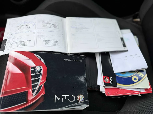 Alfa romeo - mito - 1.4 t qv - 2015 - n-997-dg - afbeelding 10 van  18