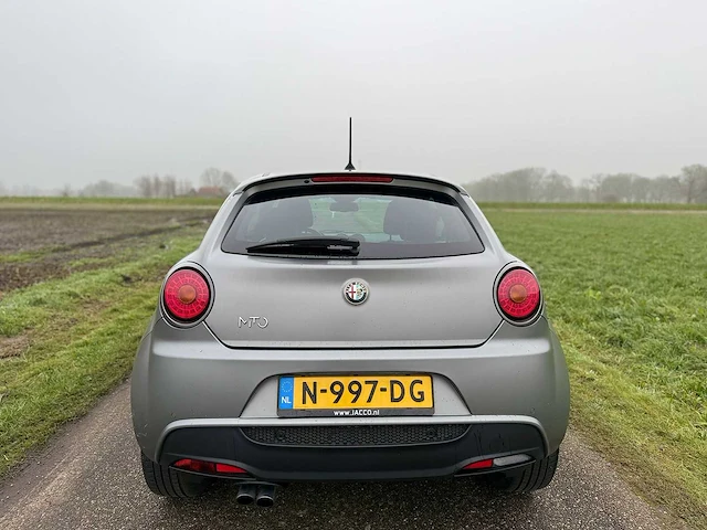Alfa romeo - mito - 1.4 t qv - 2015 - n-997-dg - afbeelding 13 van  18