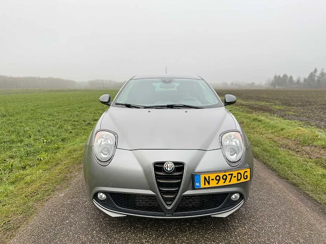 Alfa romeo - mito - 1.4 t qv - 2015 - n-997-dg - afbeelding 17 van  18