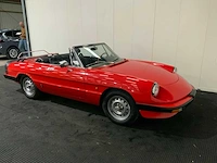 Alfa romeo - spider 1.6 - oldtimer - 1984 - afbeelding 5 van  37