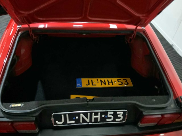 Alfa romeo - spider 1.6 - oldtimer - 1984 - afbeelding 25 van  37