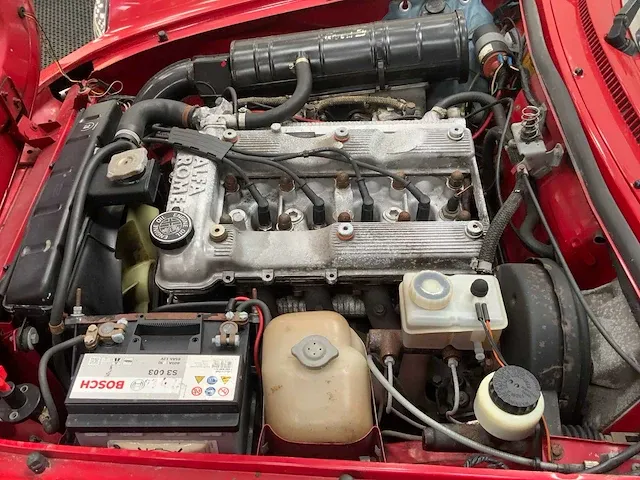 Alfa romeo - spider 2.0 - 1987 - afbeelding 7 van  18