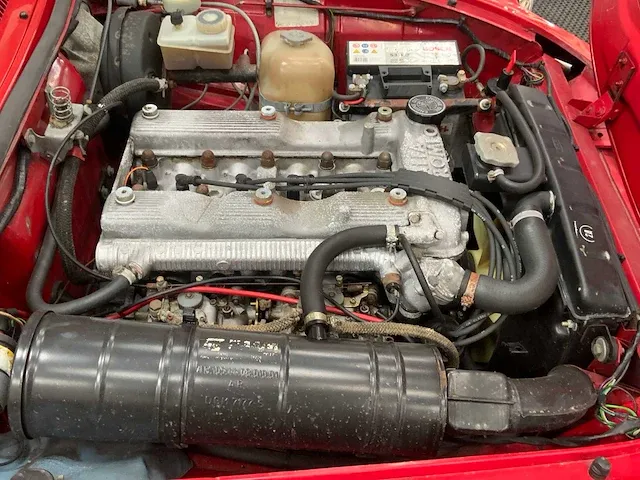 Alfa romeo - spider 2.0 - 1987 - afbeelding 8 van  18