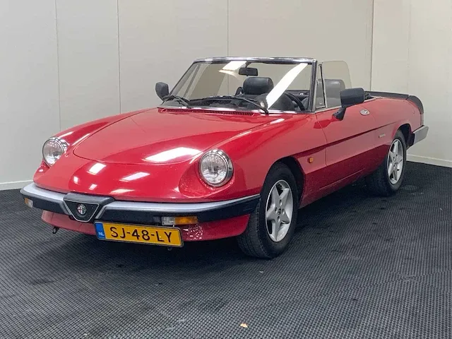 Alfa romeo - spider 2.0 - 1987 - afbeelding 1 van  18