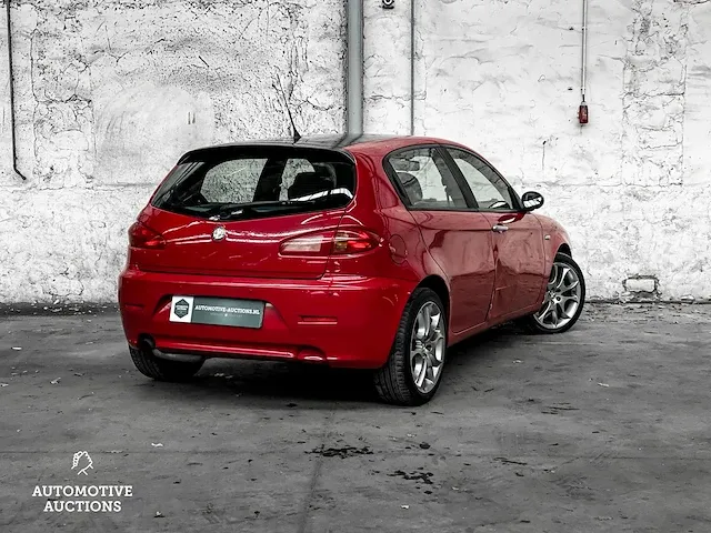 Alfa romeo 147 1.6 ts blackline ii 105pk 2007 -orig. nl- 60-xr-zn - afbeelding 3 van  45