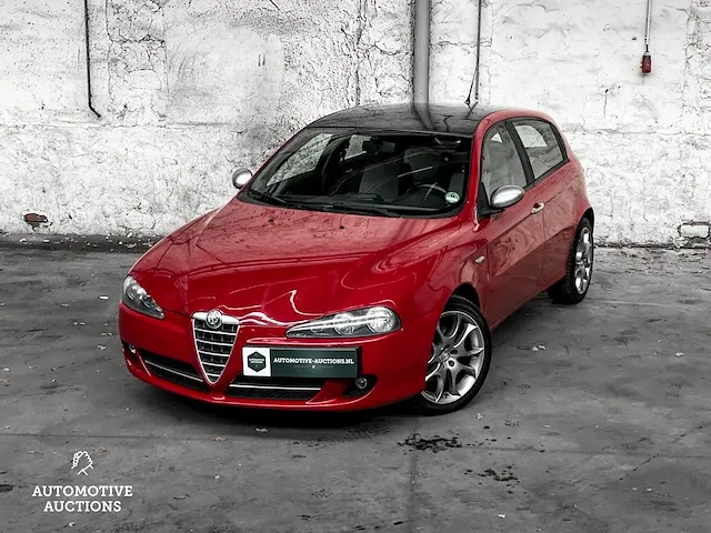 Alfa romeo 147 1.6 ts blackline ii 105pk 2007 -orig. nl- 60-xr-zn - afbeelding 23 van  45