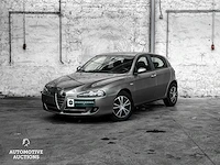 Alfa romeo 147 1.6 ts business 105pk 2008 - afbeelding 1 van  63