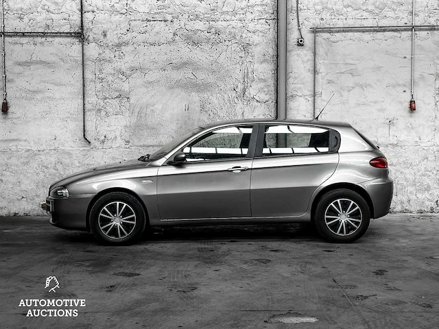 Alfa romeo 147 1.6 ts business 105pk 2008 - afbeelding 27 van  63