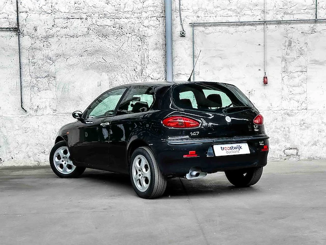 Alfa romeo 147 1.6 ts impression 105pk 2004, 09-ph-kf - afbeelding 5 van  35