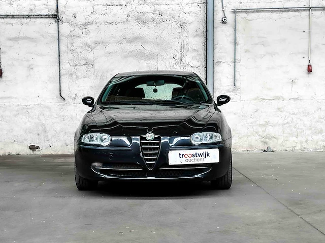 Alfa romeo 147 1.6 ts impression 105pk 2004, 09-ph-kf - afbeelding 23 van  35