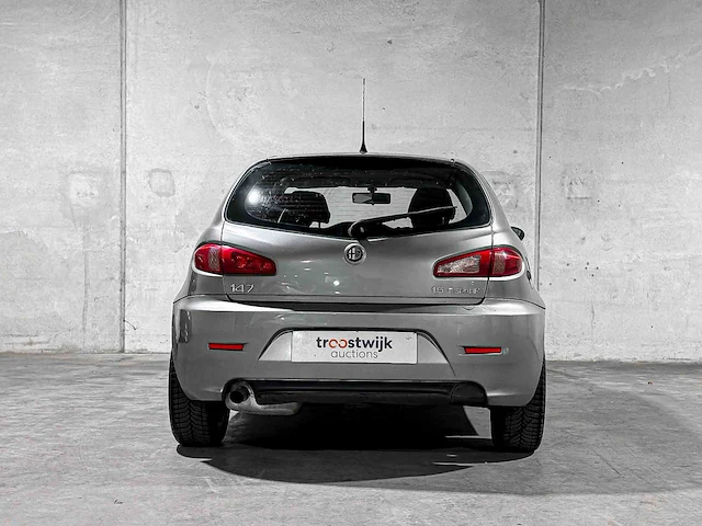 Alfa romeo 147 1.6 t.spark business 105pk 2007, 73-xd-zv - afbeelding 4 van  35