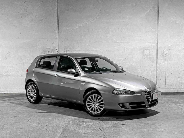 Alfa romeo 147 1.6 t.spark business 105pk 2007, 73-xd-zv - afbeelding 33 van  35