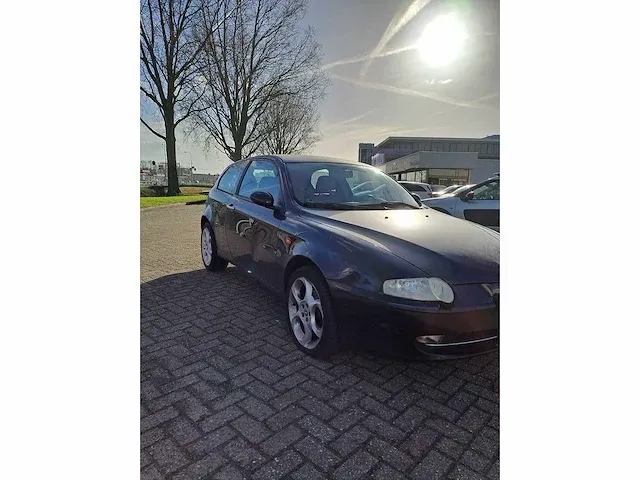 Alfa romeo 147 1.6 t.spark veloce edizione esclusiva, 25-pf-dt - afbeelding 17 van  21