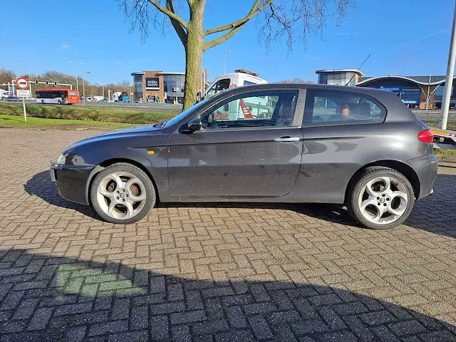 Alfa romeo 147 1.6 t.spark veloce edizione esclusiva, 25-pf-dt - afbeelding 20 van  21