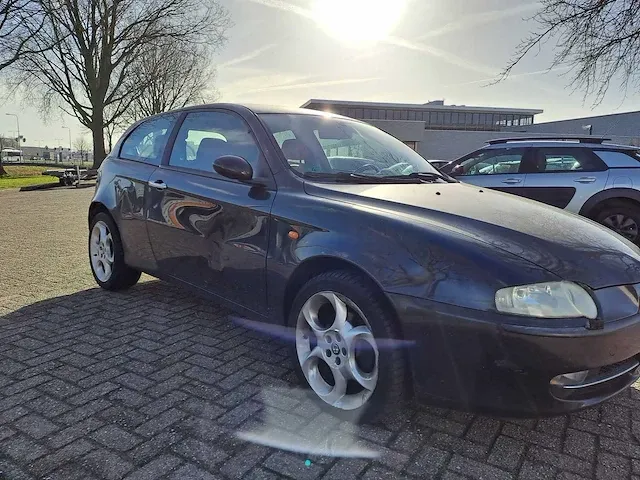 Alfa romeo 147 1.6 t.spark veloce edizione esclusiva, 25-pf-dt - afbeelding 21 van  21