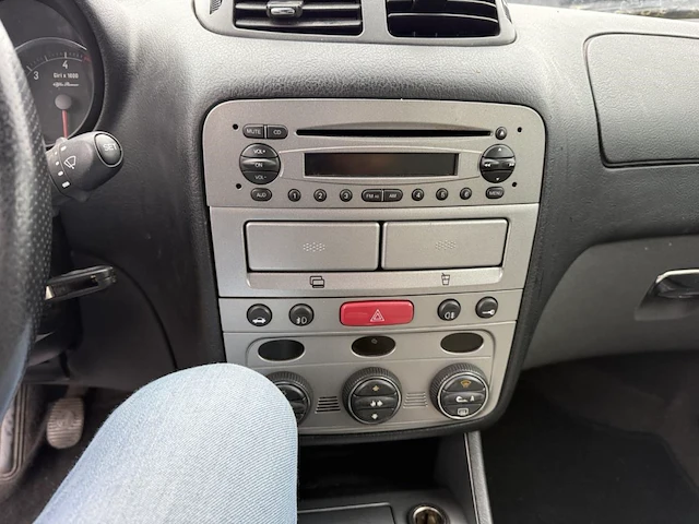 Alfa romeo 147, 2007 - afbeelding 2 van  16