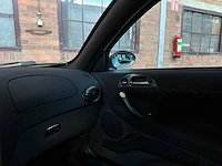 Alfa romeo 147 gta 3.2 v6 250pk 2005 -youngtimer- - afbeelding 21 van  39