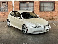 Alfa romeo 147 gta 3.2 v6 250pk 2005 -youngtimer- - afbeelding 38 van  39