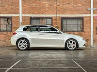 Alfa romeo 147 gta 3.2 v6 250pk 2005 -youngtimer- - afbeelding 39 van  39