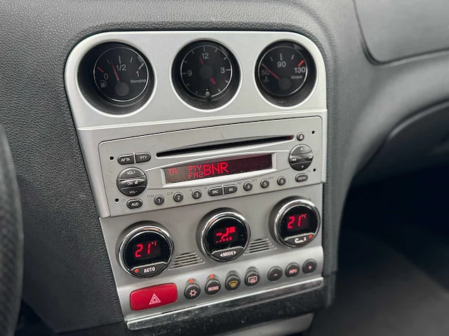 Alfa romeo 156 2.0 jts progression 94-jp-pl - afbeelding 8 van  17