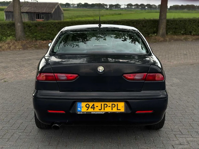 Alfa romeo 156 2.0 jts progression 94-jp-pl - afbeelding 12 van  17