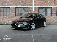 Alfa romeo 156 gta 3.2 v6 250pk 2003 -youngtimer- - afbeelding 2 van  62