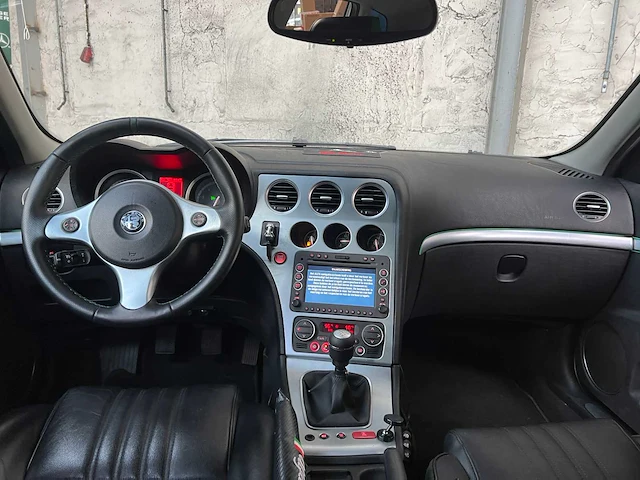 Alfa romeo 159 sportwagon 2.2 jts ti 185pk 2007, 65-xd-jp - afbeelding 13 van  46