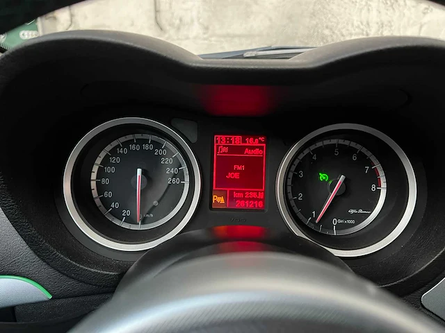 Alfa romeo 159 sportwagon 2.2 jts ti 185pk 2007, 65-xd-jp - afbeelding 19 van  46