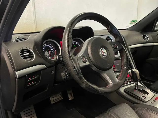Alfa romeo 159 sportwagon 3.2 v6 jts q4 q-tronic ti 260pk 2008 (origineel-nl), 84-gtt-5 youngtimer - afbeelding 24 van  56