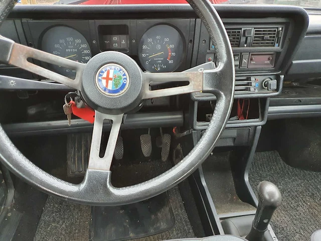 Alfa romeo alfasud 1.3 sc , hfs-26-p - afbeelding 8 van  10